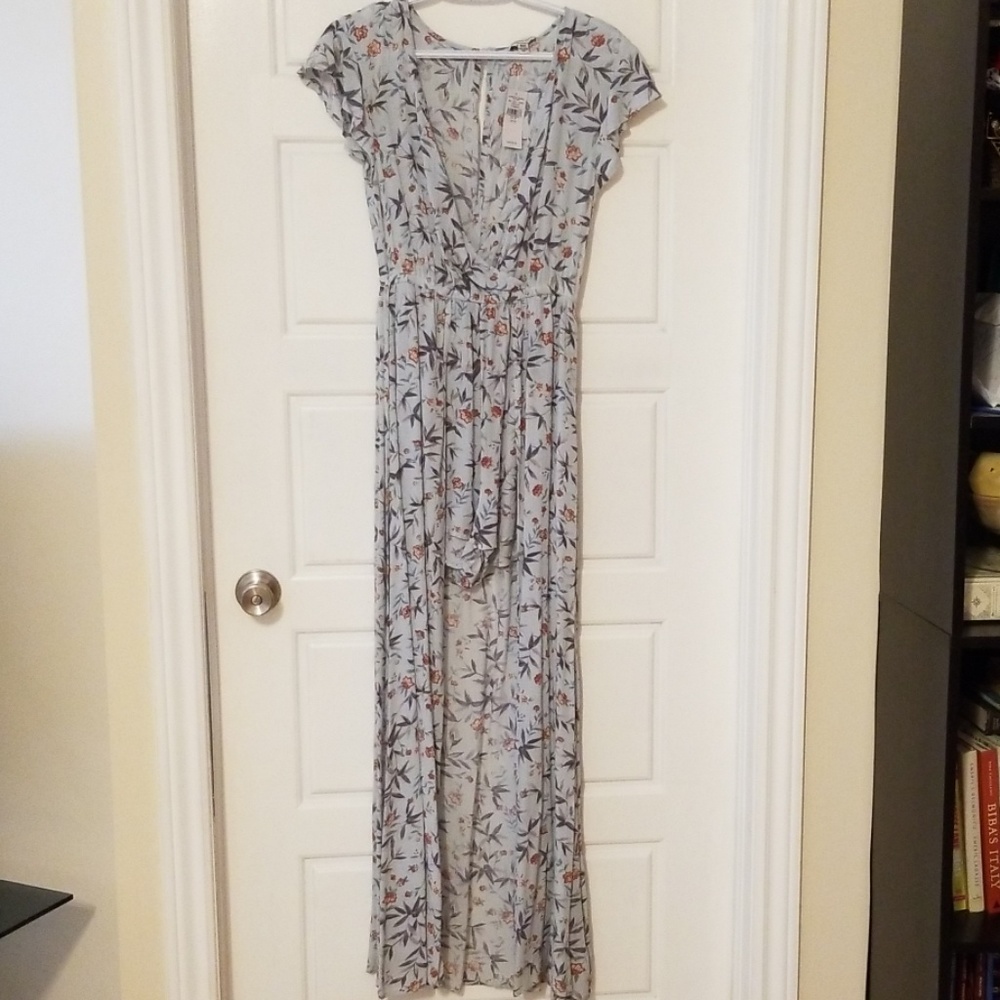 NWT-AE floral romper dress